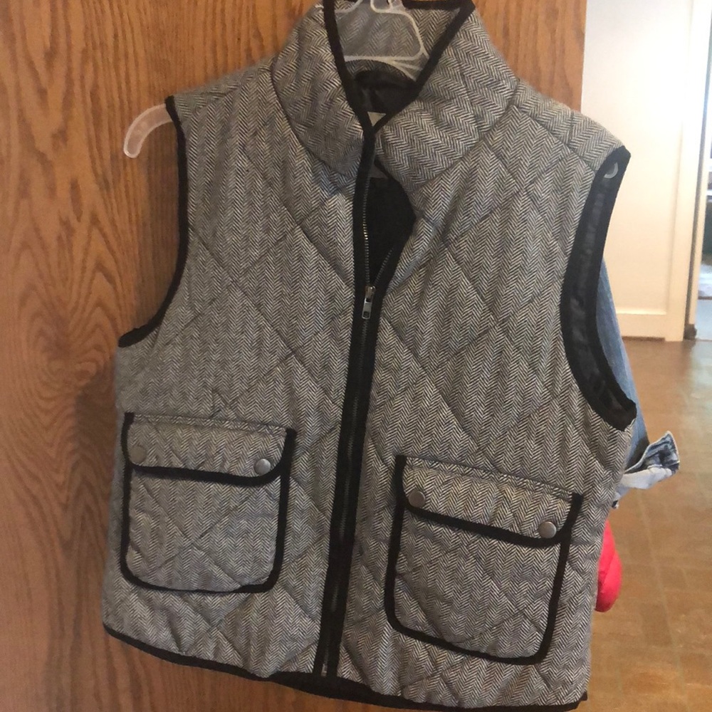 Altar’d State Black tweed vest